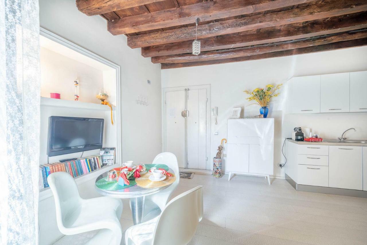 Apartamento Abbraccio Di Giulietta Verona Exterior foto